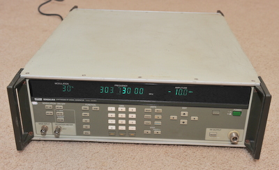 Fluke 6060A/AN Synthesized RF Signal Generator 10kHz-520MHz in excellent operating condition