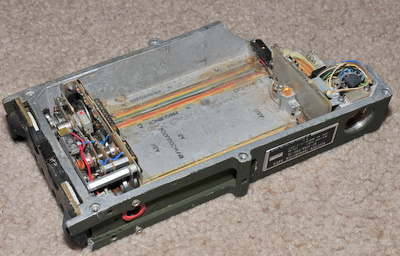 PRC-75 RT-976A chassis for parts pysically damaged has good name plate