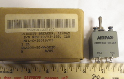 CIRCUIT BREAKER-- PN N39019/03-339, Switch