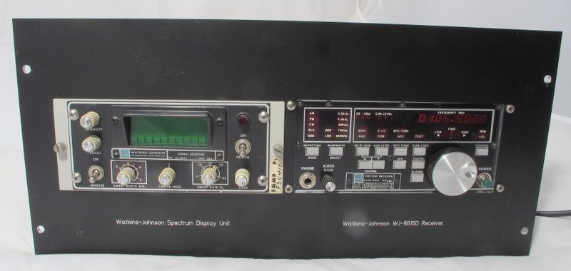 【保証書付】 Milspec, American LLC 2-1100MHz WJ-8615D-4 Johnson Watkins - 洋書