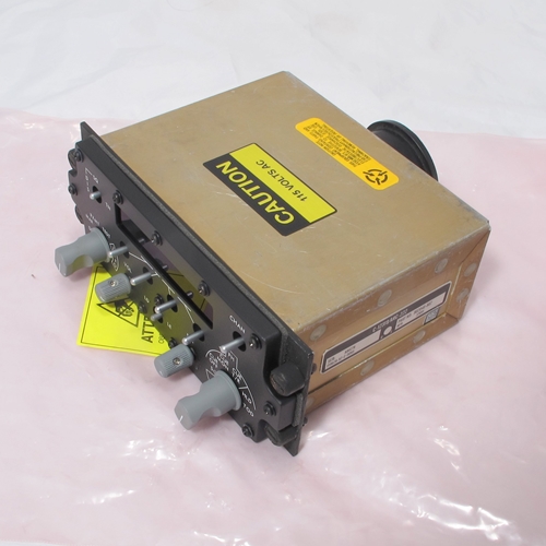 アルマンド 信号機 CA✈️ アルマンド 信号機 CA✈️ Japanese Alley