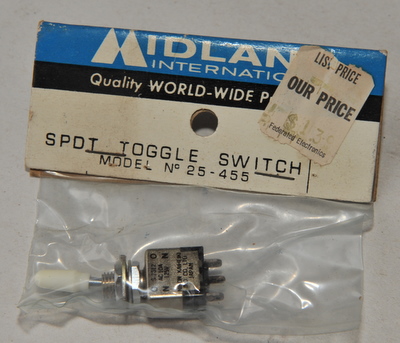 Midland SPDT toggle switch NOS 25-455