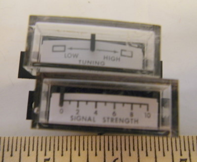 0-100 UA TRIPLETT .5 E 0-10 SIGNAL STRENGTH LOW-HIGH TUING, Panel Meter